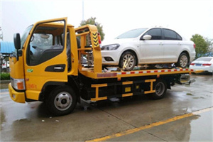 湛江附近拖车救援24小时服务热线